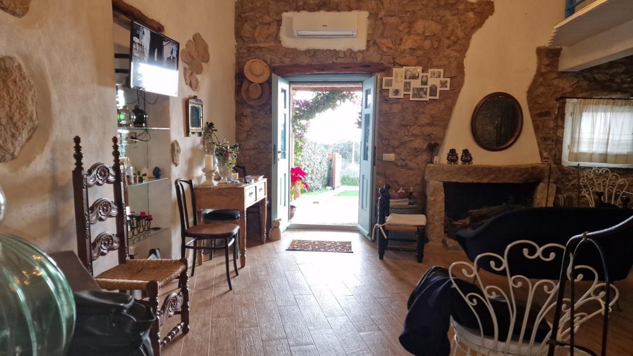 Villa Rifugio Monte Pino Telti Exterior foto